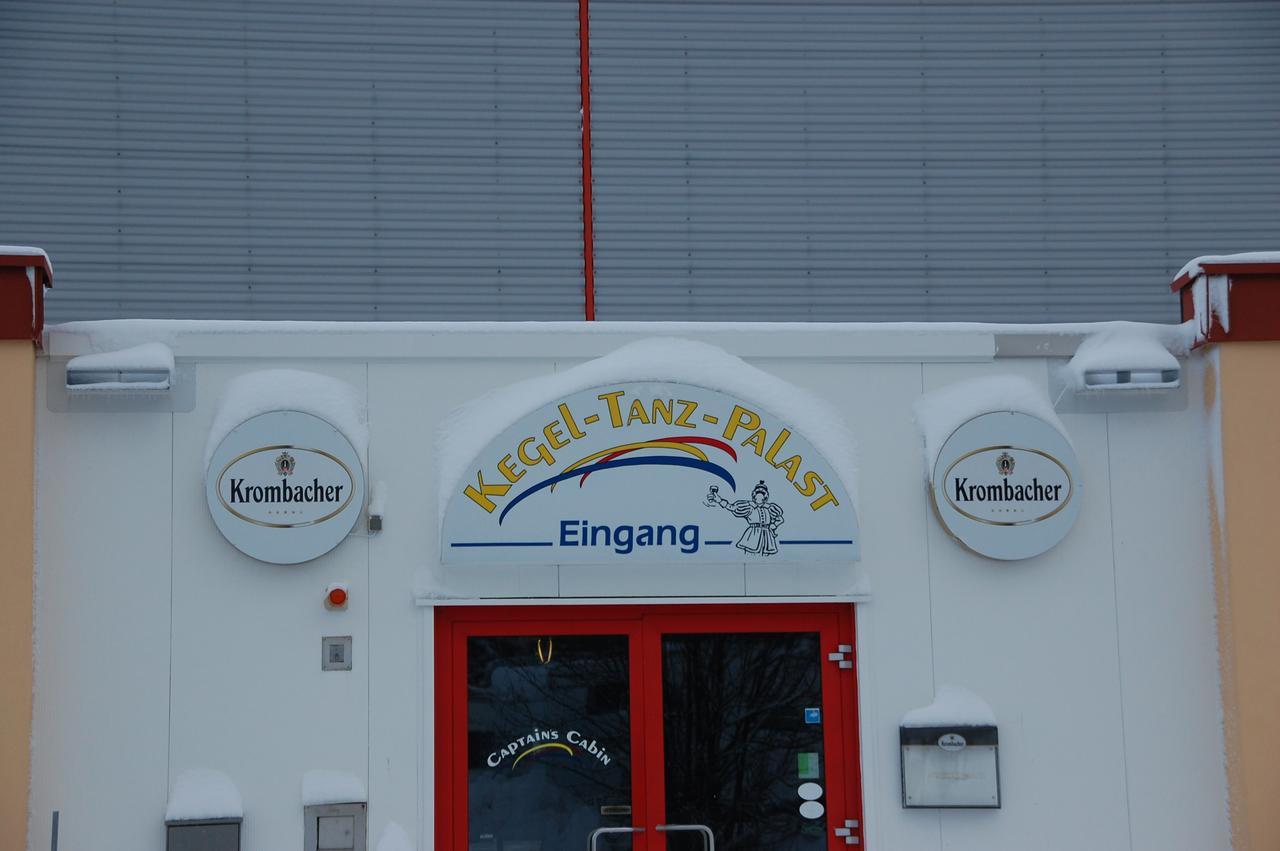 Kegel Tanz Palast Winterberg Hotel Exterior photo
